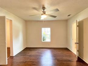 601  Blevins Street , Fort Worth Texas 76111