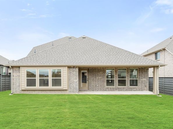 817  Twisted Leaf Lane , Little Elm Texas 76227