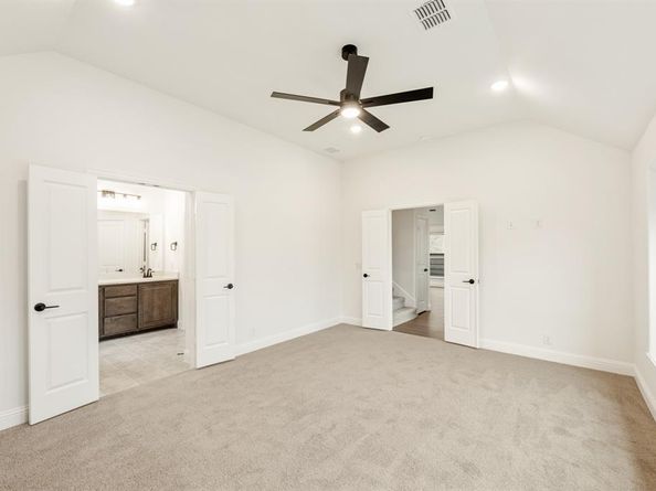 817  Twisted Leaf Lane , Little Elm Texas 76227