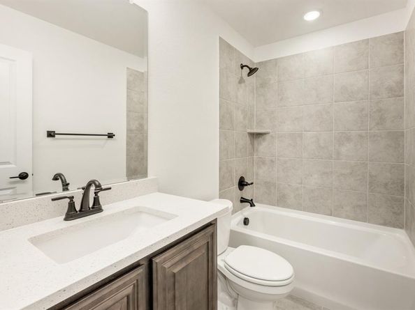 817  Twisted Leaf Lane , Little Elm Texas 76227
