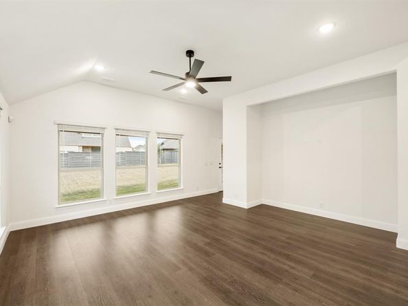 817  Twisted Leaf Lane , Little Elm Texas 76227