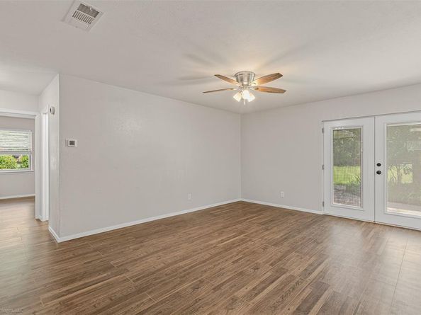 910  Sara Dunn Drive , Garland Texas 75042