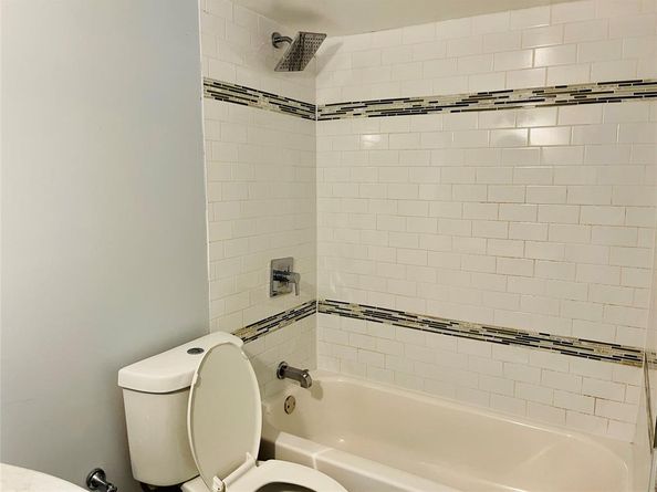 3121  Park Lane  1105, Dallas Texas 75220