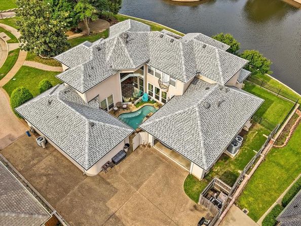 1000  Clear Lake Court , Colleyville Texas 76034