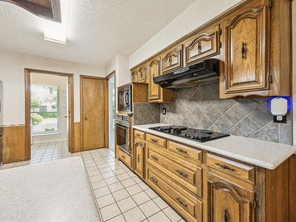 1212  Serenade Lane , Richardson Texas 75081