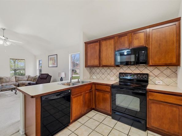 11705  Netleaf Lane , Fort Worth Texas 76244