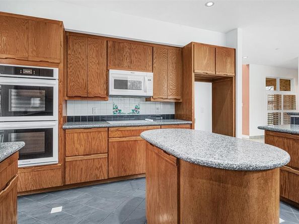 611  Alexandrite Drive , Oak Point Texas 75068