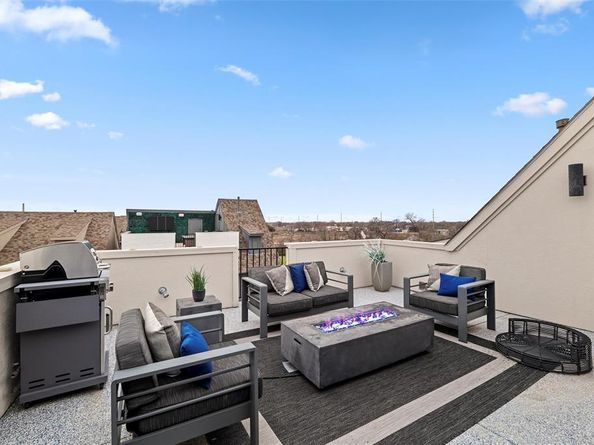 2656  El Camino Lane , Dallas Texas 75212