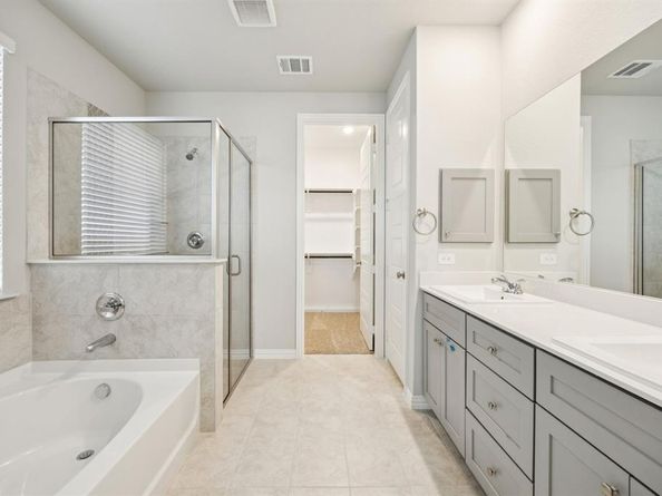 2441  Auburn Street , Fate Texas 75087
