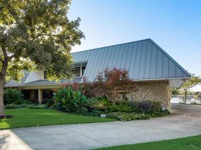 8917  Random Road , Fort Worth Texas 76179
