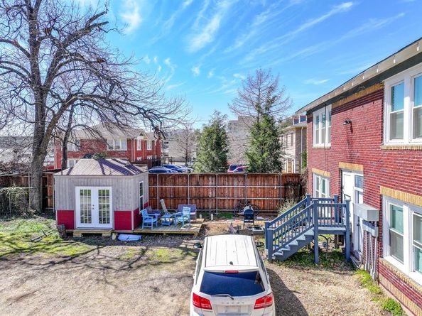 4112  Junius Street , Dallas Texas 75246