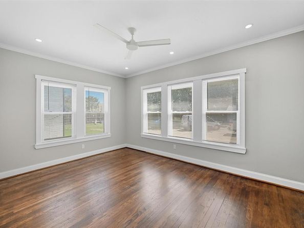 4112  Junius Street , Dallas Texas 75246