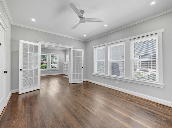 4112  Junius Street , Dallas Texas 75246