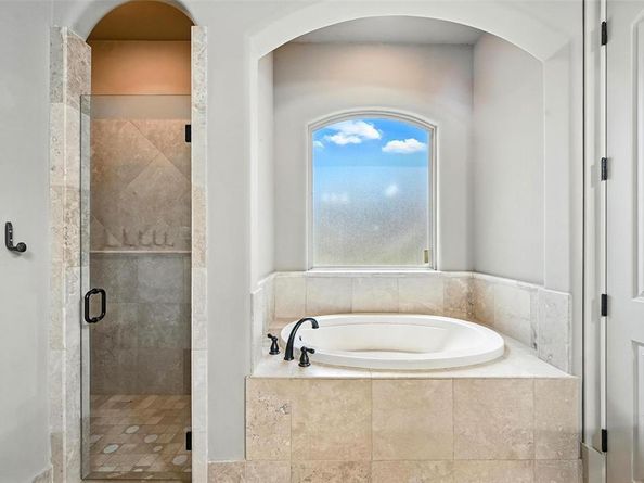 6300  Preferred Drive , Fort Worth Texas 76179