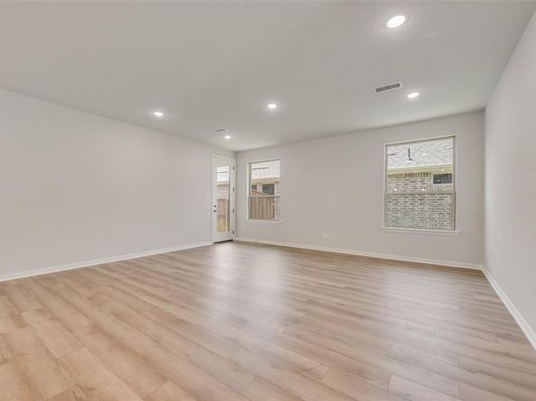 3112  Arthurdale Street , Celina Texas 75009