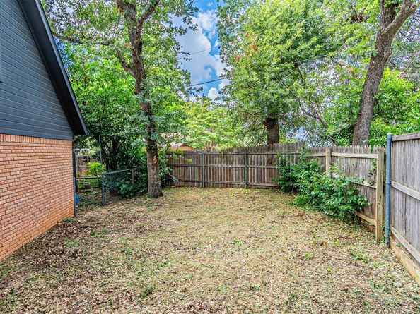 1201  Wilshire Boulevard , Arlington Texas 76012