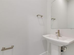 921  Ash Road , Plano Texas 75075