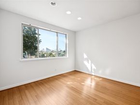 4319  Bowser Avenue  303, Dallas Texas 75219