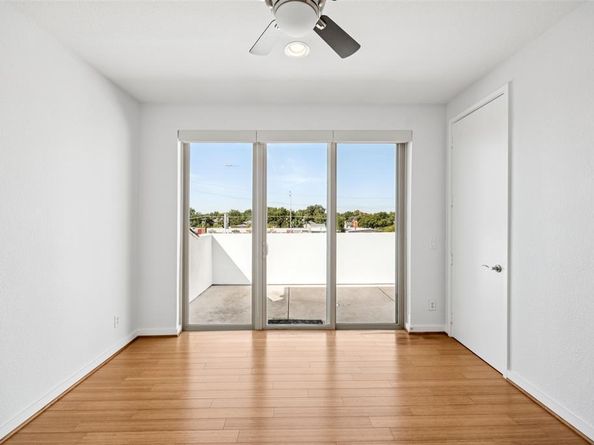 4319  Bowser Avenue  303, Dallas Texas 75219