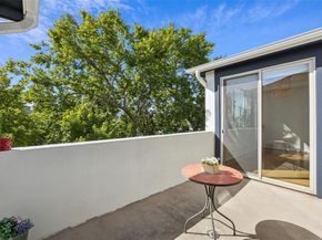 4319  Bowser Avenue  303, Dallas Texas 75219