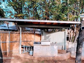 1637  Arbor Ridge Drive , Fort Worth Texas 76112