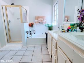 1637  Arbor Ridge Drive , Fort Worth Texas 76112