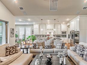 1507  Viridian Park Lane , Arlington Texas 76005