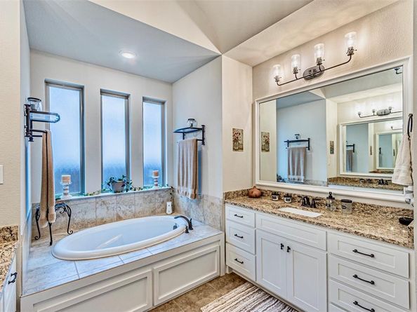 1507  Viridian Park Lane , Arlington Texas 76005
