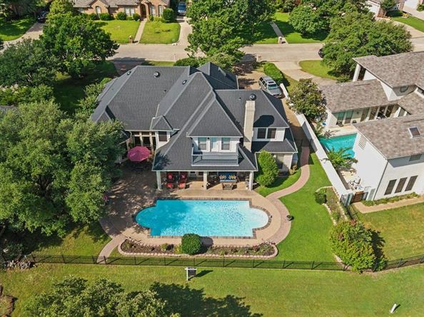 10  Fair Green Drive , Trophy Club Texas 76262