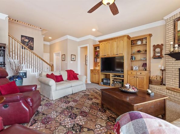 10  Fair Green Drive , Trophy Club Texas 76262