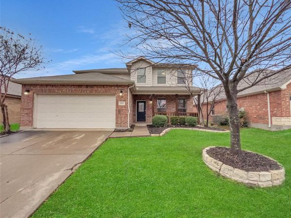1825  Heron Drive , Aubrey Texas 76227