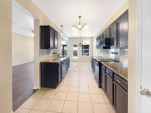 1825  Heron Drive , Aubrey Texas 76227