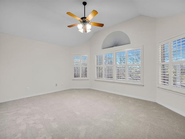 215  Edgestone Drive , Irving Texas 75063