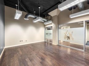 715  Jones Street , Fort Worth Texas 76102