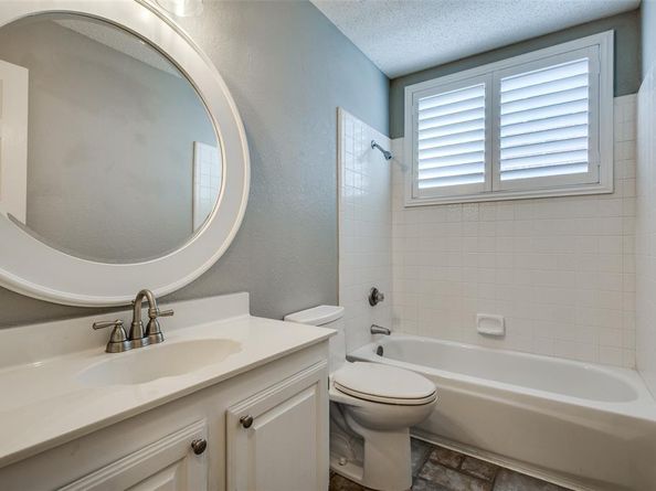 5801  Belle Chasse Lane , Frisco Texas 75035