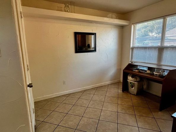1358  Eastview Street , Fort Worth Texas 76134