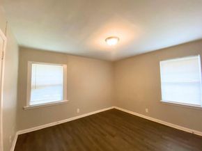 2501  Normont Circle , Fort Worth Texas 76103