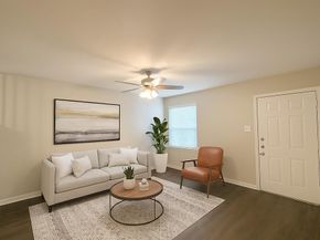 2501  Normont Circle , Fort Worth Texas 76103