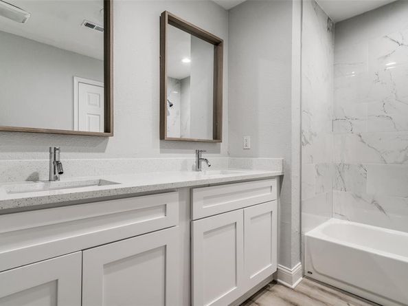 115  Linda Lane , Heath Texas 75032