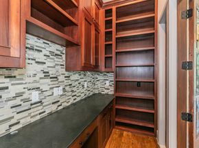 1306  Worthington Street , Grapevine Texas 76051