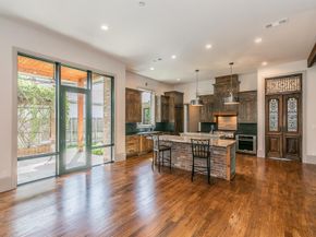 1306  Worthington Street , Grapevine Texas 76051