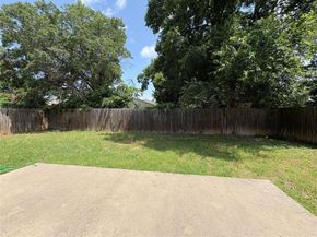 2708  Maegen Circle , Fort Worth Texas 76112