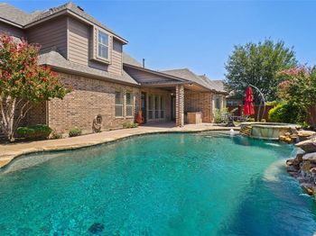 9000  Belshire Drive 