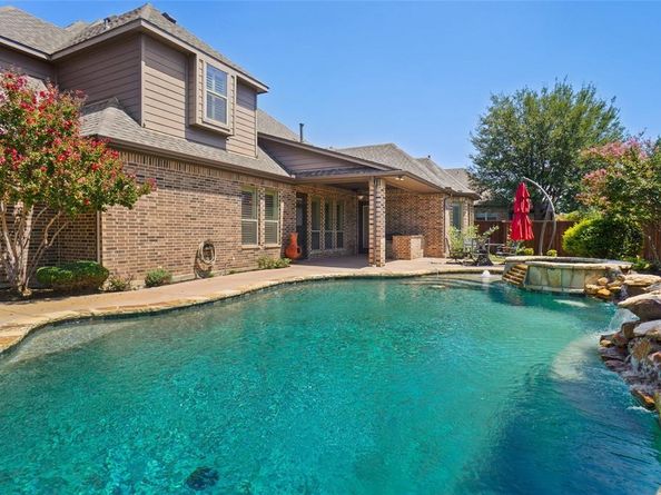 9000  Belshire Drive , North Richland Hills Texas 76182