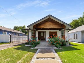 916 S Montreal Avenue , Dallas Texas 75208