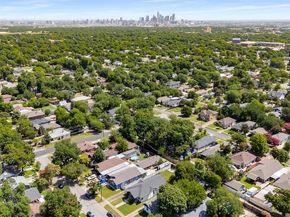 916 S Montreal Avenue , Dallas Texas 75208