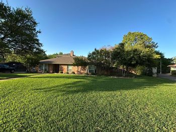 104  Greenbriar  