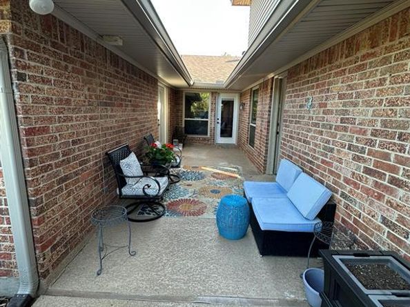 104  Greenbriar  , Colleyville Texas 76034