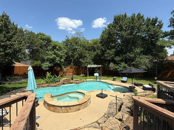 104  Greenbriar  , Colleyville Texas 76034