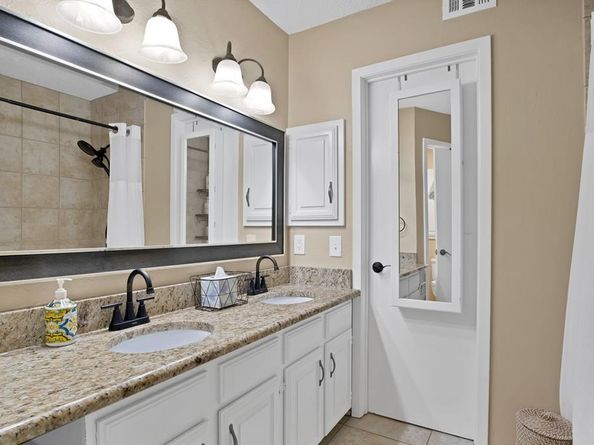 4212  Madera Road  2, Irving Texas 75038